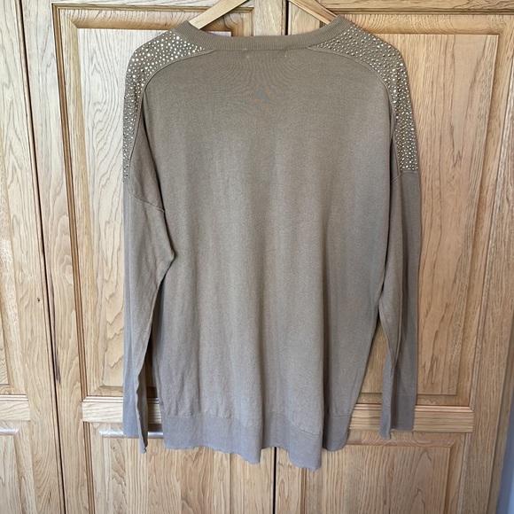 Michael Michael Kors V-Neck Sweater - Picture 4 of 6